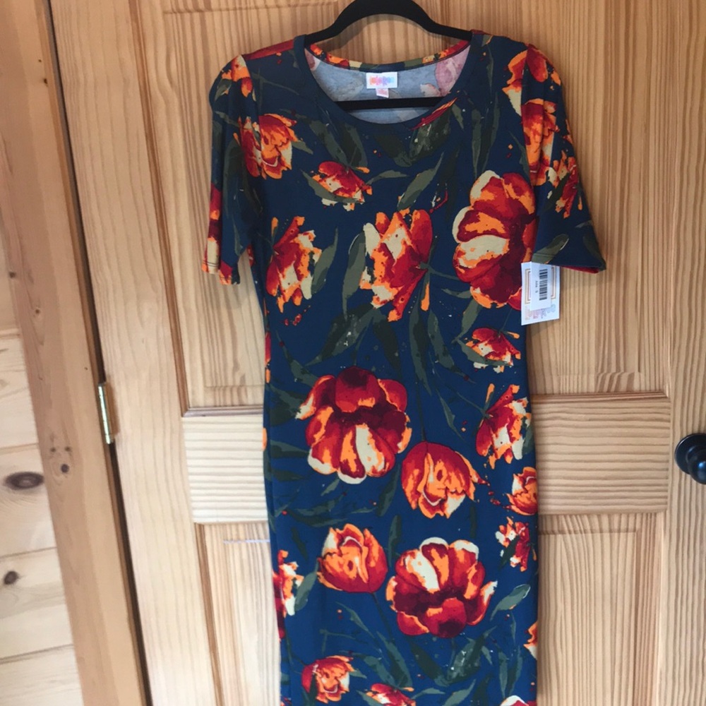 New LuLaRoe Julia